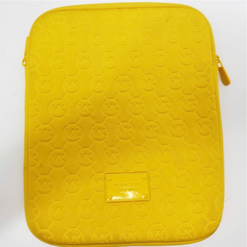 Michael Kors Mini Tablet Case 8x10